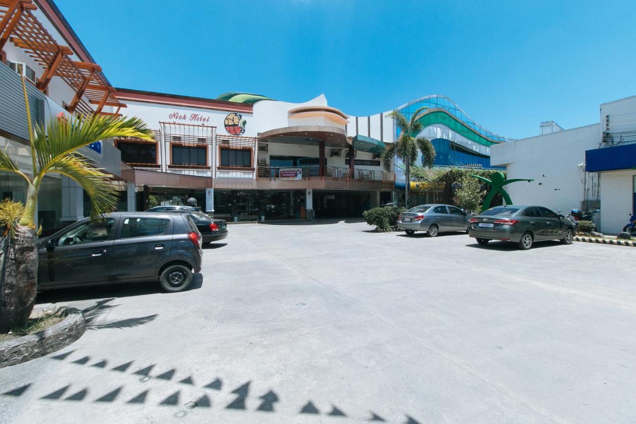 Reddoorz Premium @ Nick Hotel Gerona Tarlac Tarlac City Exterior photo